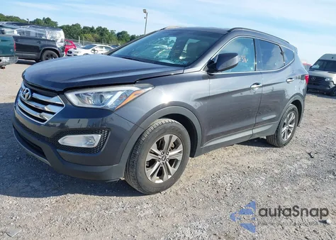 2016 Hyundai Santa Fe Sport 2.4L z USA, uszkodzony, nr VIN 5XYZUDLB0GG377237